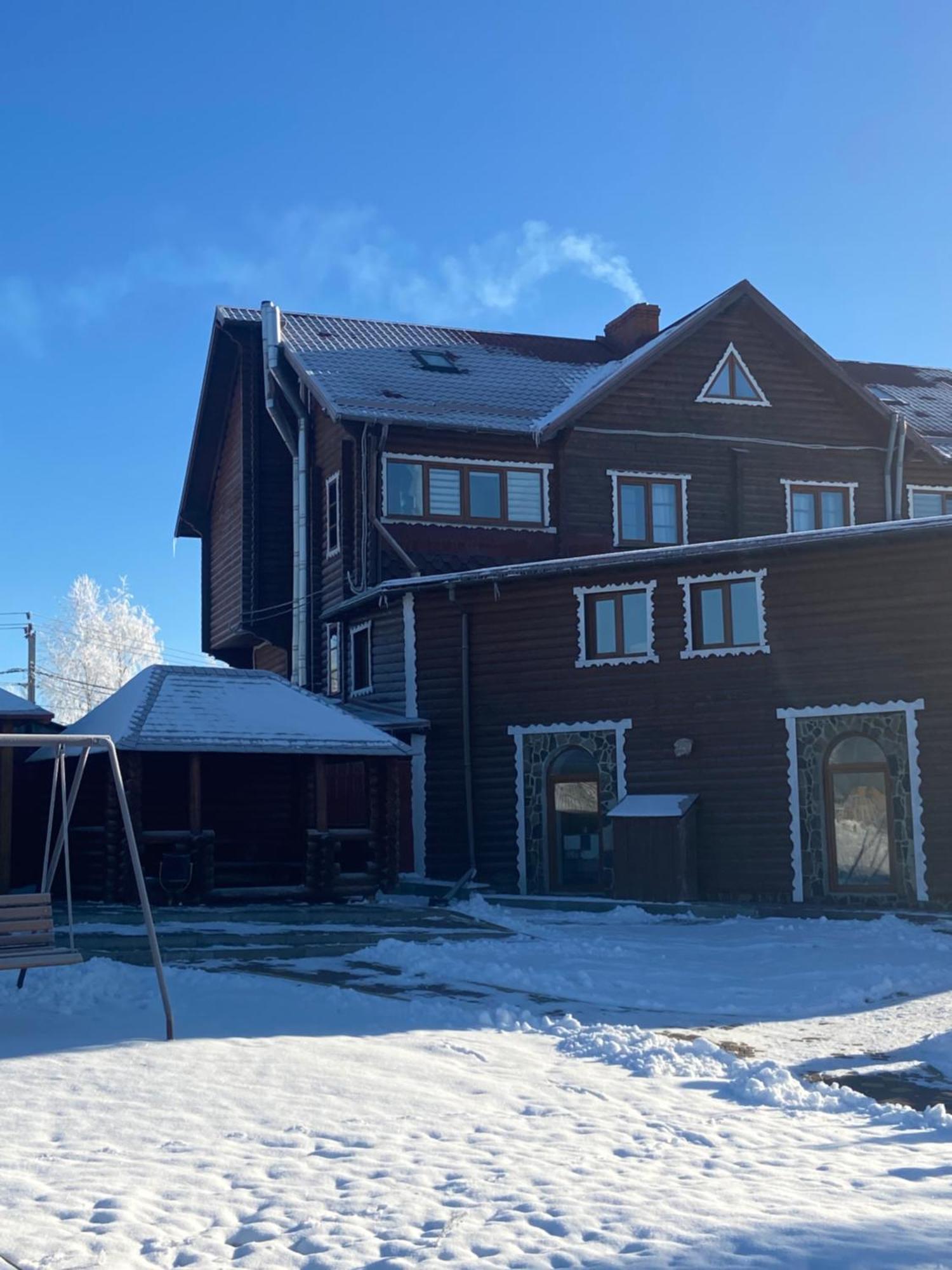 Hotel Panorama Karpat Yablunytsya Exterior foto