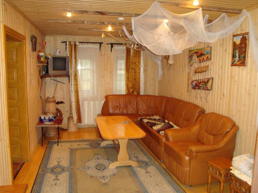 Hotel Panorama Karpat Yablunytsya Exterior foto